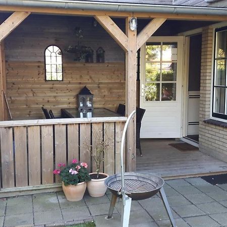 Sneek Vakantiehuis Verhuur Villa Kültér fotó